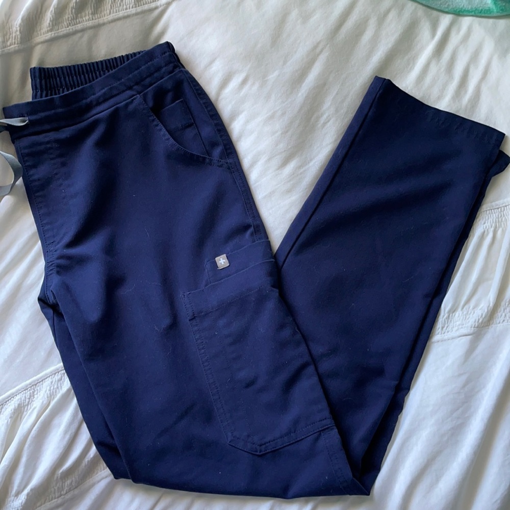 Figs Yola skinny scrub pants